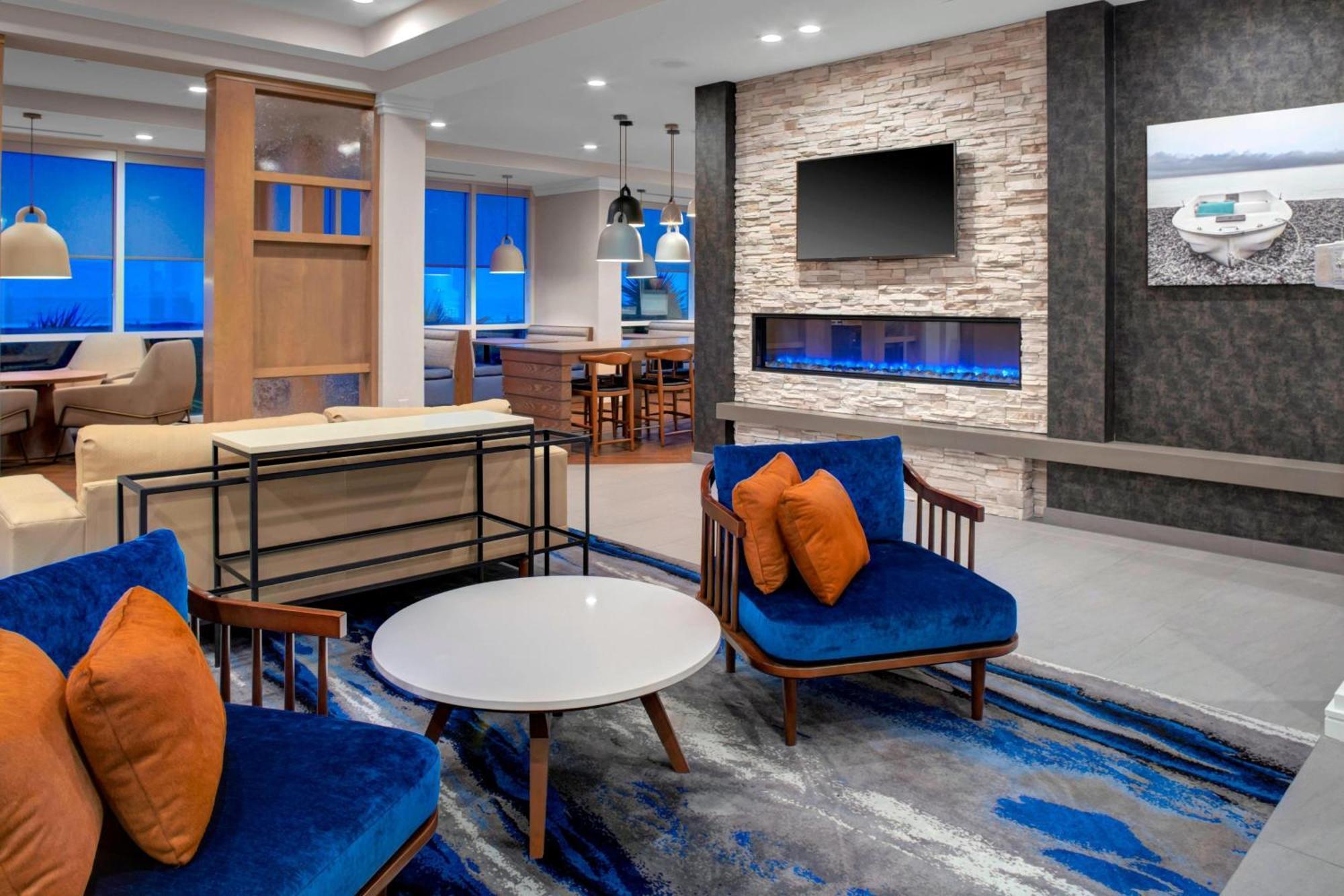 Fairfield Inn & Suites By Marriott Virginia Beach Oceanfront Экстерьер фото